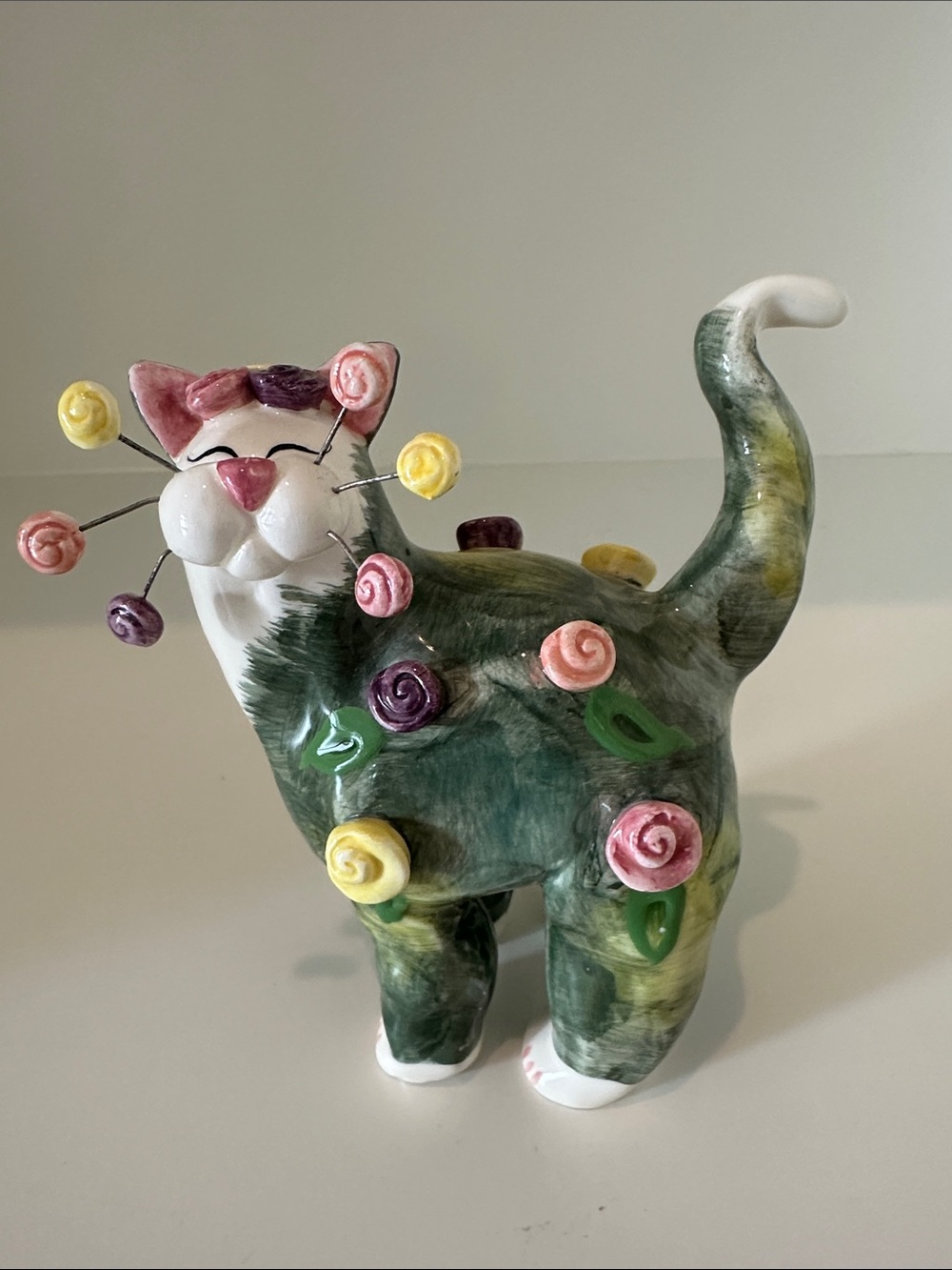 Annaco Creations by Amy Lacombe 2001 Whimsiclay Flowered Cat Figurine